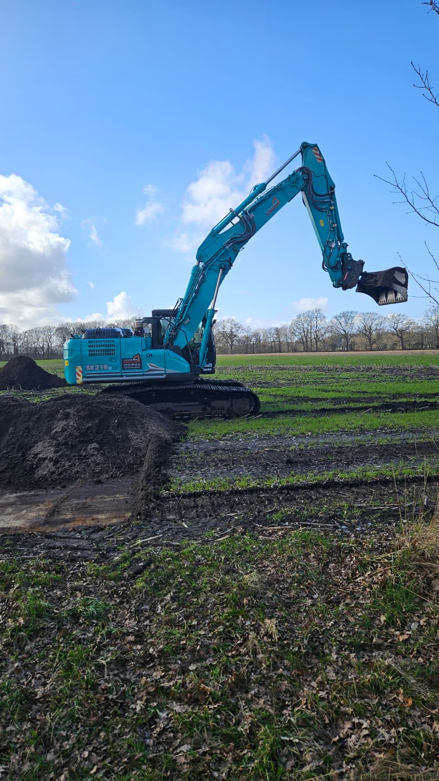 Kobelco SK210LC Kettenbagger 24,6 t mit Sieblöffel